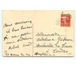 n°7295 - Carte Fantaisie Gaufrée - Joyeuses Pâques - Poussins devant une automobile