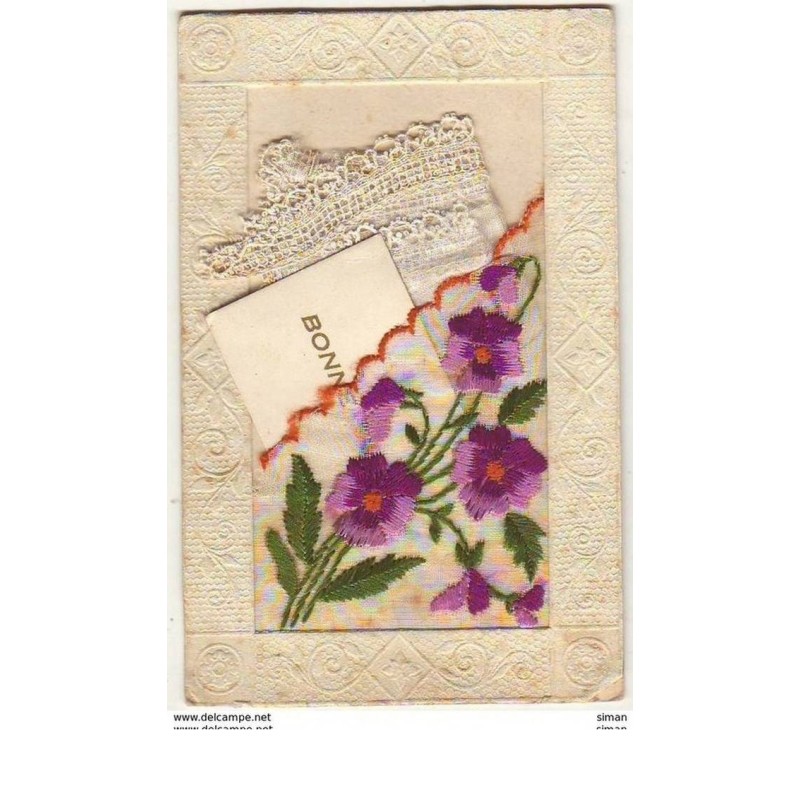 n°8210 - Carte Brodée avec Pochette - Fleurs Violettes