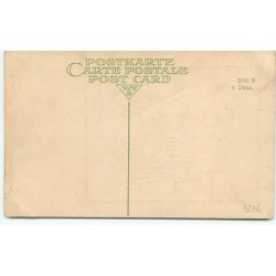 n°8286 - Carte Fantaisie - Pere Noel offrant une poupée à une fillette