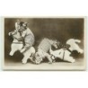 n°8930 - Carte Fantaisie - Chats habillés jouant