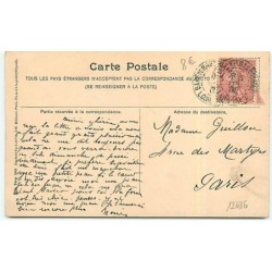 n°12486 - Jeune femme apportant des cadeaux