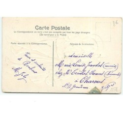 n°12578 - Carte Gaufrée - Heureuse Année - Un jeune couple se promenant