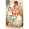 n°25586 - Carte Gaufrée - Clapsaddle - Joyeuses Pâques - Angelot assis sur un Oeuf