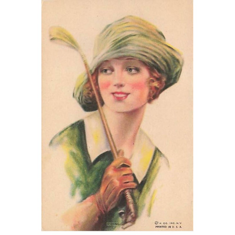 n°25596 - Golf - Riding - Femme avec un club de Golf