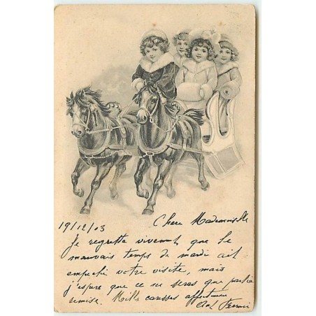 n°12648 - Carte Gaufrée - Enfants dans un traîneau tiré par des chevaux