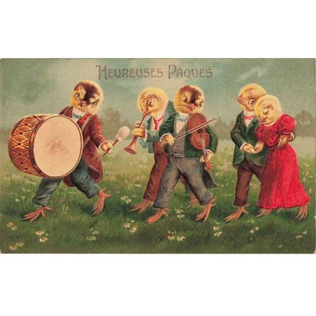 n°25769 - Carte Gaufrée - Heureuses Pâques - Poussins habillés, certains jouant de la musique
