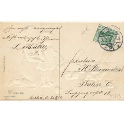 n°25773 - Flatscher - Serie 9816 - Carte Gaufrée - Fröhe Ostern - Enfants nourrissant une poule et ses poussins