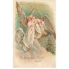 n°25926 - Heureux Noël - Anges gardiens descendant du ciel en portant un bébé