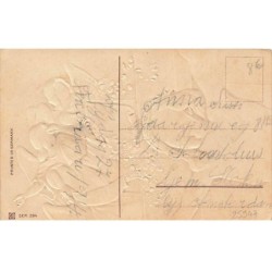 n°25947 - Carte Gaufrée - Christ sur la croix - Anges