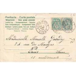 n°25979 - Carte Gaufrée - Clapsaddle - Heureuses Pâques - Ange sous des coquilles d'oeufs, avec un poussin