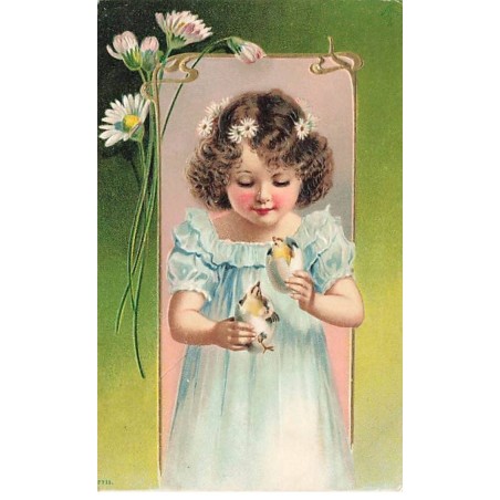 n°26021 - Carte Gaufrée - Pâques - Fillette tenant des poussins dans des oeufs