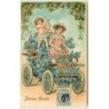 n°12730 - Carte Gaufrée - Bonne Année - Jeune femme et cupidon dans une voiture fleurie