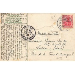 n°26122 - Carte Gaufrée - Noël - Fröhe Weihnachten - Lutin portant un gateau sur les épaules