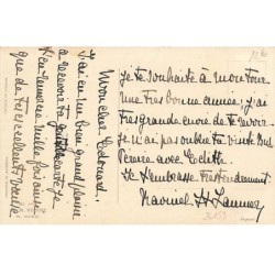 n°26159 - P. Ebner - MM Vienne 897 - Heureuse Année - Enfants mettant un bébé, et des cadeaux dans une luge