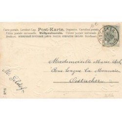 n°26166 - Carte Gaufrée - MSIB 13554 - Bonne Année -  Garçon sur un toit lançant des billets sur les toits d'une ville