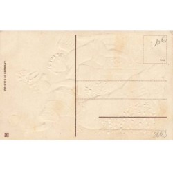 n°26183 - Carte Gaufrée - Ange - Cupidon parlant avec une jeune femme