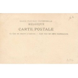 n°26232 - Couple d'Anges s'embrassant dans un coeur de myosotis