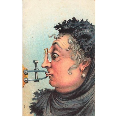 n°26287 - Fantaisie - Femmes - Vielle femme avec la bouche tenue fermée
