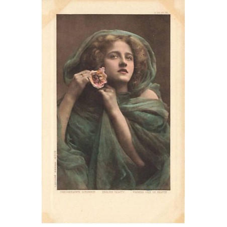 n°26322 - Fantaisie - English Beauty - Jeune femme mettant une fleur à son oreille