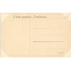 n°26325 - Fantaisie - Beauté - Jeune femme portant une marguerite dans les cheveux