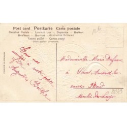 n°26379 - Carte Gaufrée - Joyeux Noël - Ange apportant un sapin décoré