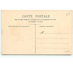 n°12814 - Jeune femme ave des ailes sentant une fleur