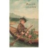 n°26499 - Carte Gaufrée - Fantaisie - Amitié Sincère - Garçon dans une barque remplie de trèfles