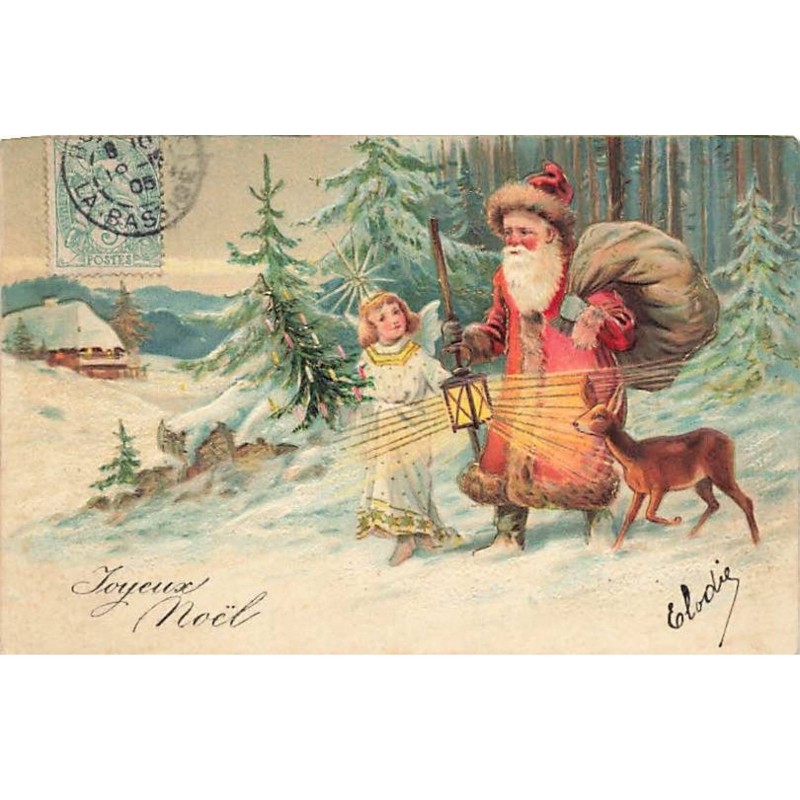 n°26569 - Carte Gaufrée - Joyeux Noël - Un ange marchant près du Père Noël à l'orée d'un bois