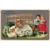 n°26774 - Carte Gaufrée russe - Pâques - Enfant regardant un poussin pilotant un avion au-dessus d'oeufs