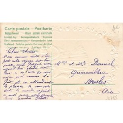 n°26785 - Carte Gaufrée - Fantaisie - Jeune fille dansant, guirlande de roses
