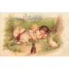 n°26981 - Carte Gaufrée - Pâques - Ostergruss - Lapins regardant des enfants dormant dans l'herbe