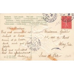n°27017 - Carte Gaufrée - n°6126 - Bonne et Heureuse Année - Fillette tenant un bretzel près d'un chat