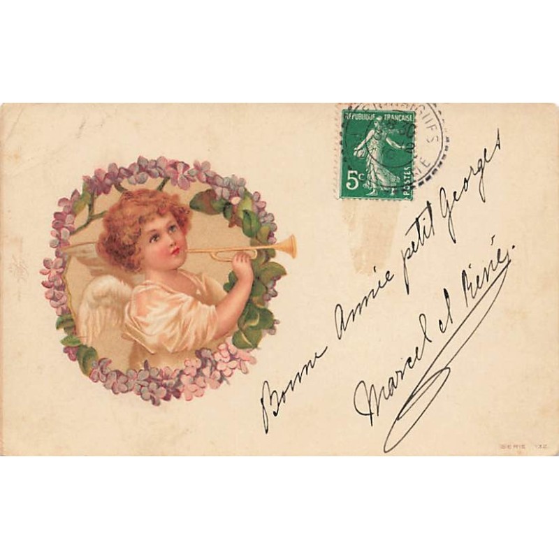 n°27044 - Clapsaddle - Ange jouant de la trompette au milieu d'une couronne de violettes