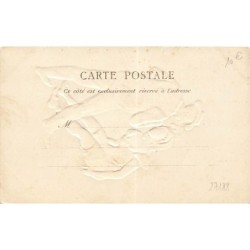n°27188 - Carte Gaufrée - Baigneuse - Elle ne s'ennuie nullement de son mari ! au contraire !
