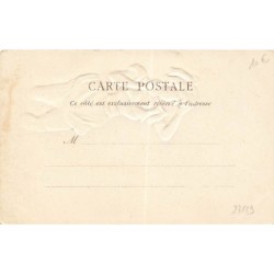 n°27189 - Carte Gaufrée - Baigneuse - Amoureuse du vent et de la tempête ! et le reste !