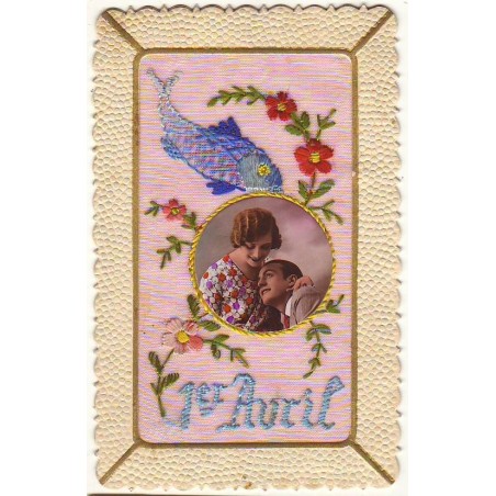 n°27201 - Carte Brodée - 1er Avril - Photo d'un couple, poisson brodée