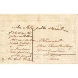 n°27220 - Carte Gaufrée - Heureuses Pâques - Poussins dont l'un jouant de l'orgue de barbarie