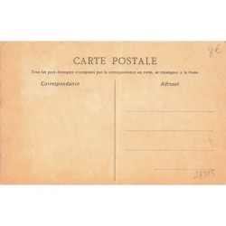 n°27315 - Silhouette - Homme moustachu et portant une casquette