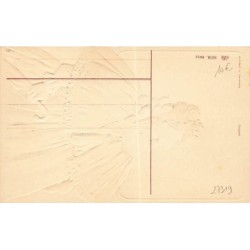 n°27319 - Carte Gaufrée - Série 8851 - Prosit Neujahr - Vieille femme portant une muselière