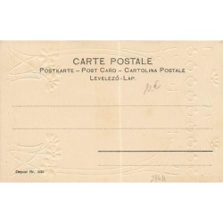 n°27411 - Carte Gaufrée - Décor Art Nouveau -Jeune femme en tenue de marin