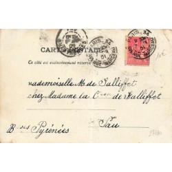 n°27480 - Pâques - Lièvres humanisés portant des oeufs, l'un dans une barque, l'autre dans une hotte