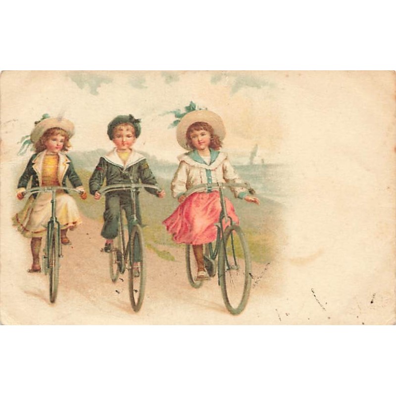 n°27487 - Fantaisie - Deux jeunes filles et un garçon se promenant en vélo
