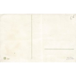 n°27570 - Bonne Année - Bébé voulant attraper un coeur dans un sapin