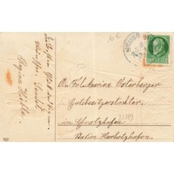 n°27789 - Carte Gaufrée - Fantaisie - Homme en costume courrant  pour traverser une voie de chemin de fer - Train