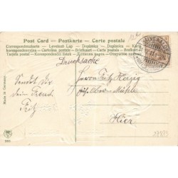 n°27873 - Carte Gaufrée - Nouvel An - Grete Reinwald tenant un livre décoré de fleurs
