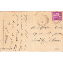 n°27876 - Baumgarten ? - Joyeux Noël - Père Noël marchant sur une route en regardant un bus