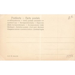n°27958 - Art Nouveau - Jeune femme dans un médaillon, avec des roses dans les cheveux