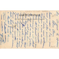 n°28051 - Collection des Cent - Héran - Jeune femme accoudée à un balcon