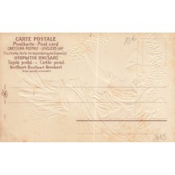 n°28163 - Carte Gaufrée - Clapsaddle - Fröhliche Weihnachten - Ange gardien tenant une guirlande avec des cloches