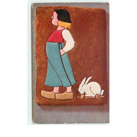 n°13365 - Garçon avec un lapin sur Biscuit - Pain Epice
